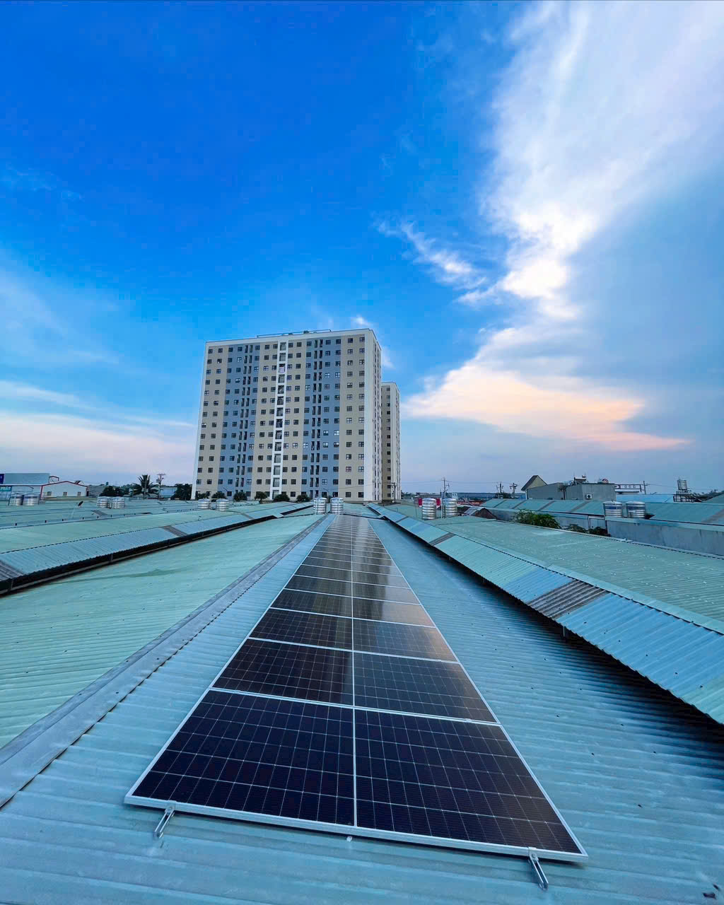 Tổng quan về Công nghệ Điện Mặt Trời tại life techgrow