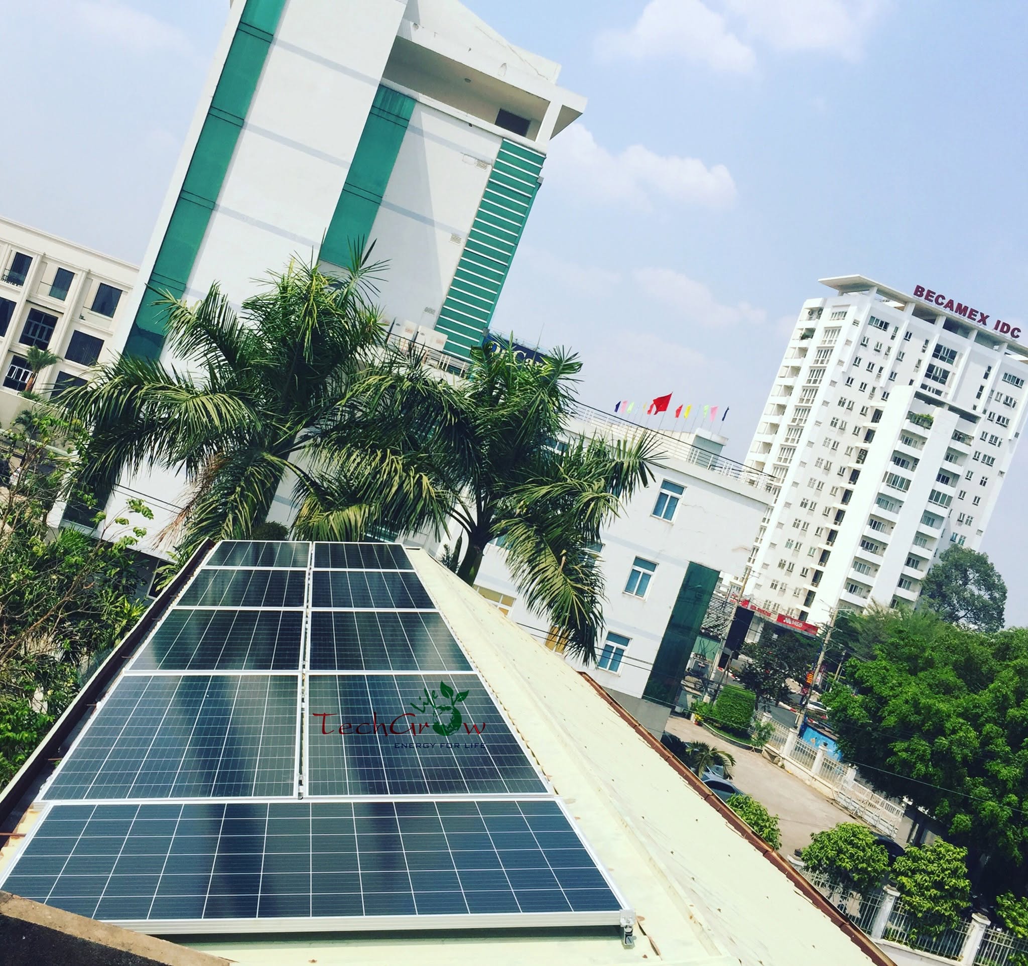 Lắp đặt điện năng lượng mặt trời phù hợp với những công trình nào?